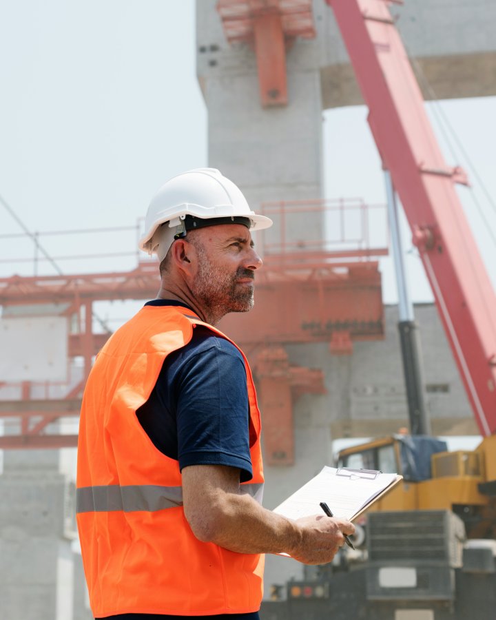 Baustelle, Bauarbeiter, Helm, Checkliste